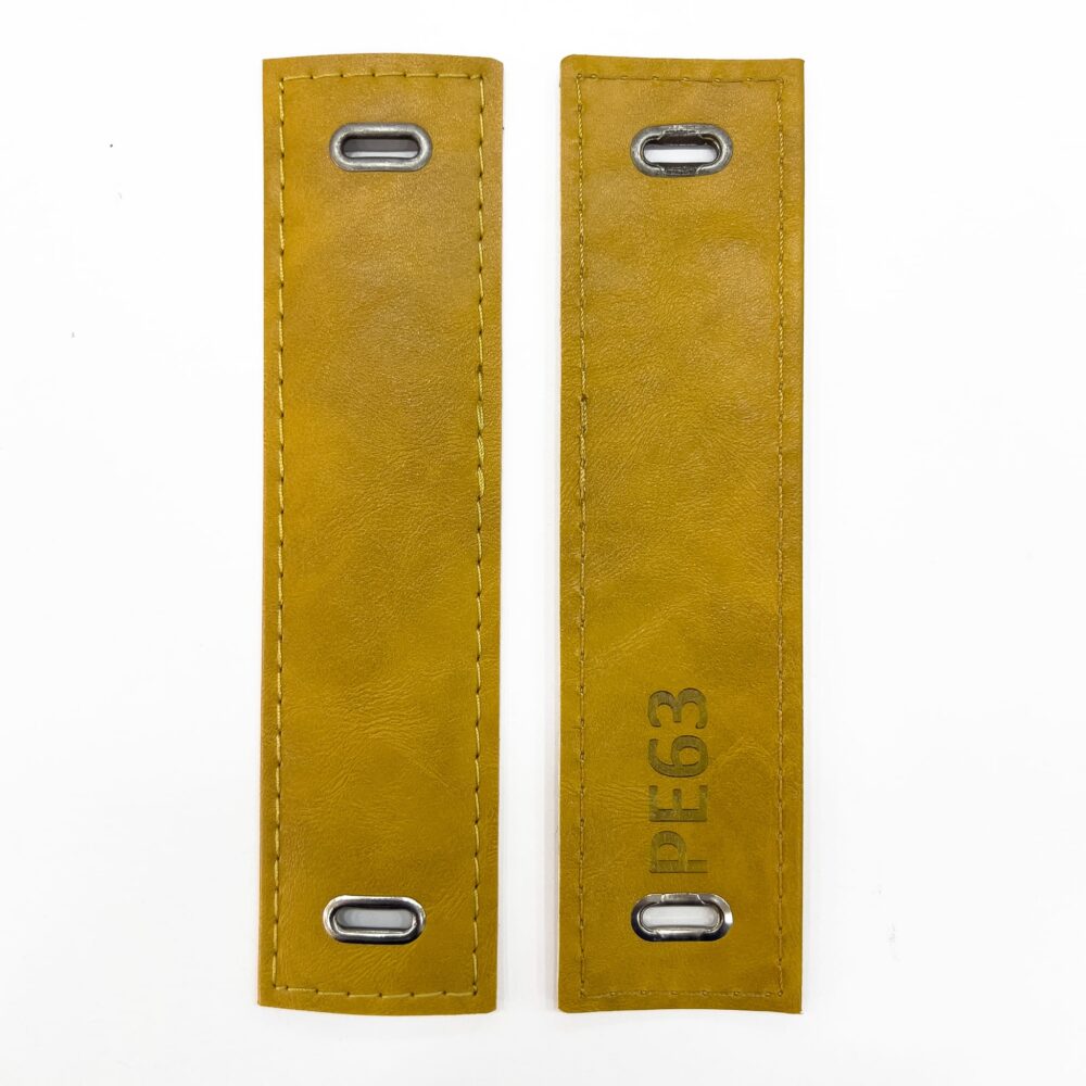 leather venetian blind product photo