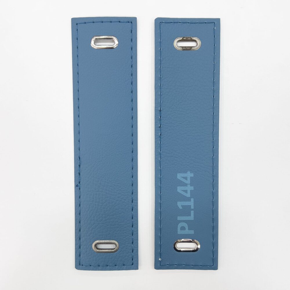 leather venetian blind product photo